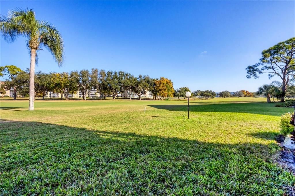 For Sale: $169,995 (2 beds, 2 baths, 1088 Square Feet)