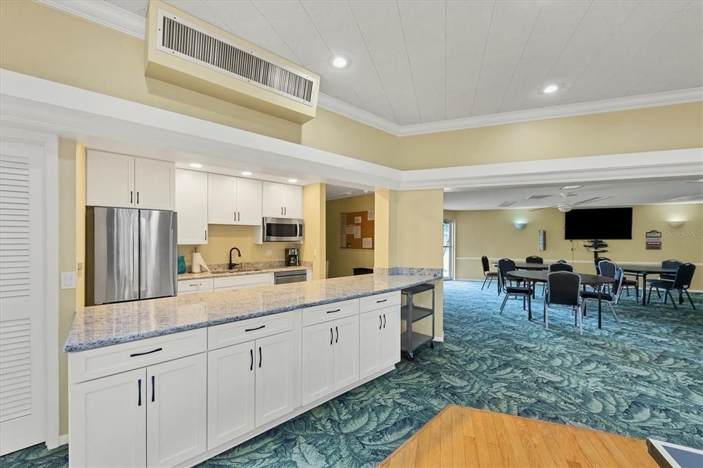 For Sale: $169,995 (2 beds, 2 baths, 1088 Square Feet)