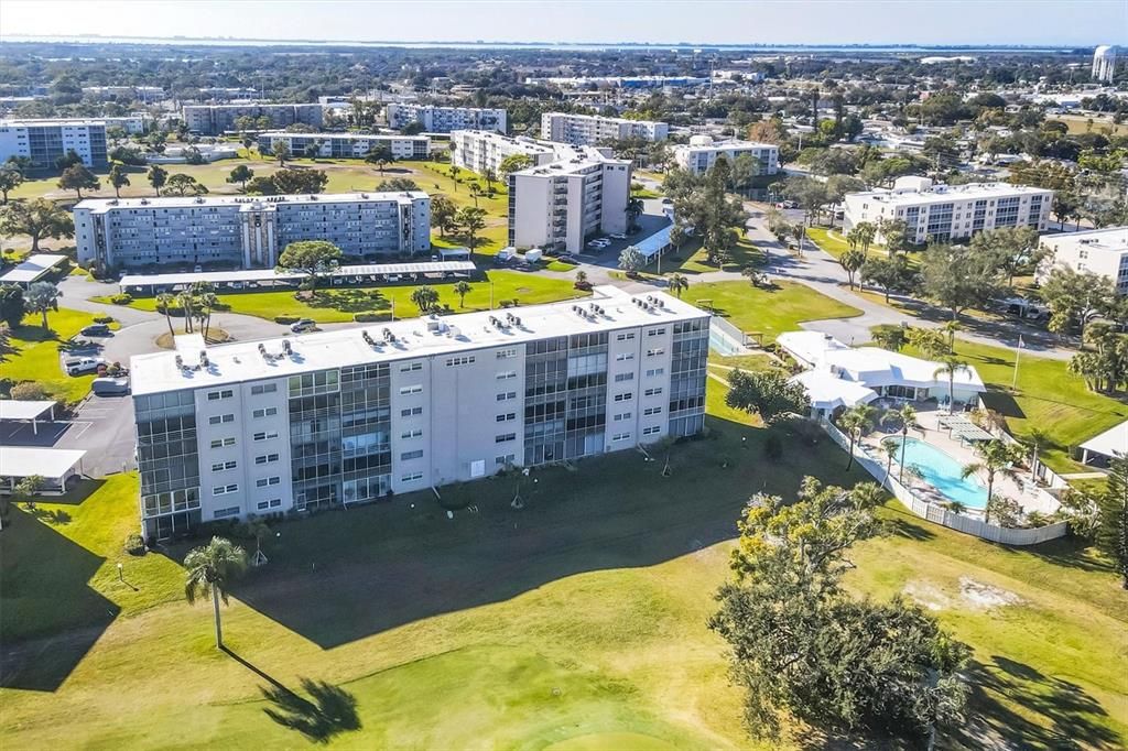 For Sale: $169,995 (2 beds, 2 baths, 1088 Square Feet)