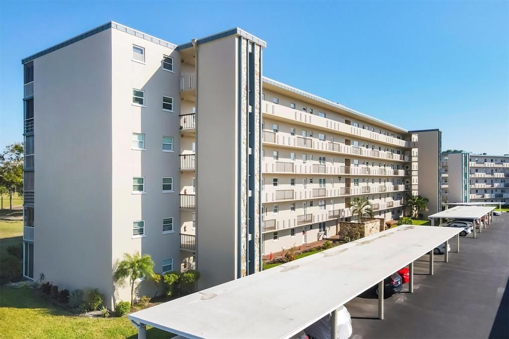 For Sale: $169,995 (2 beds, 2 baths, 1088 Square Feet)