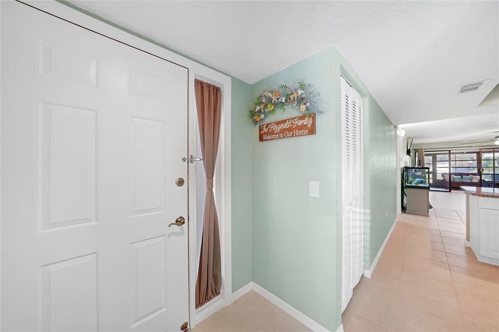 En Venta: $320,000 (3 camas, 2 baños, 1483 Pies cuadrados)