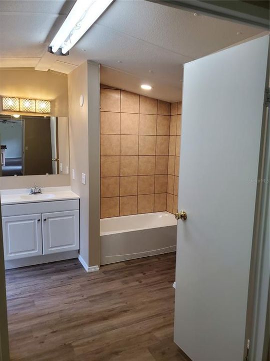 En Renta: $1,400 (2 camas, 2 baños, 924 Pies cuadrados)