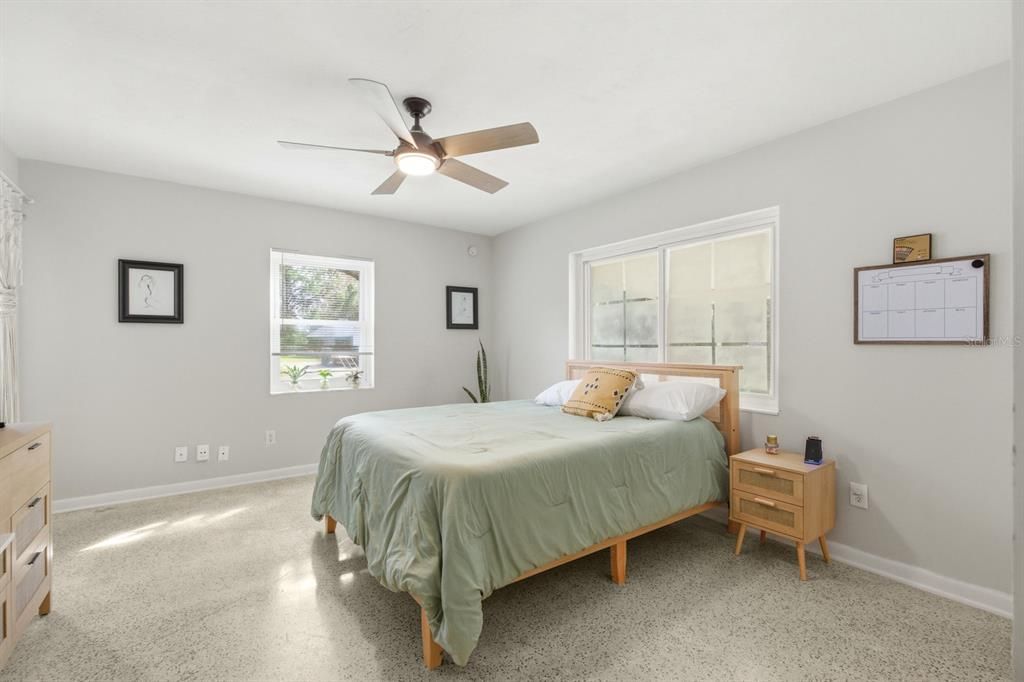 En Venta: $317,000 (3 camas, 2 baños, 1481 Pies cuadrados)