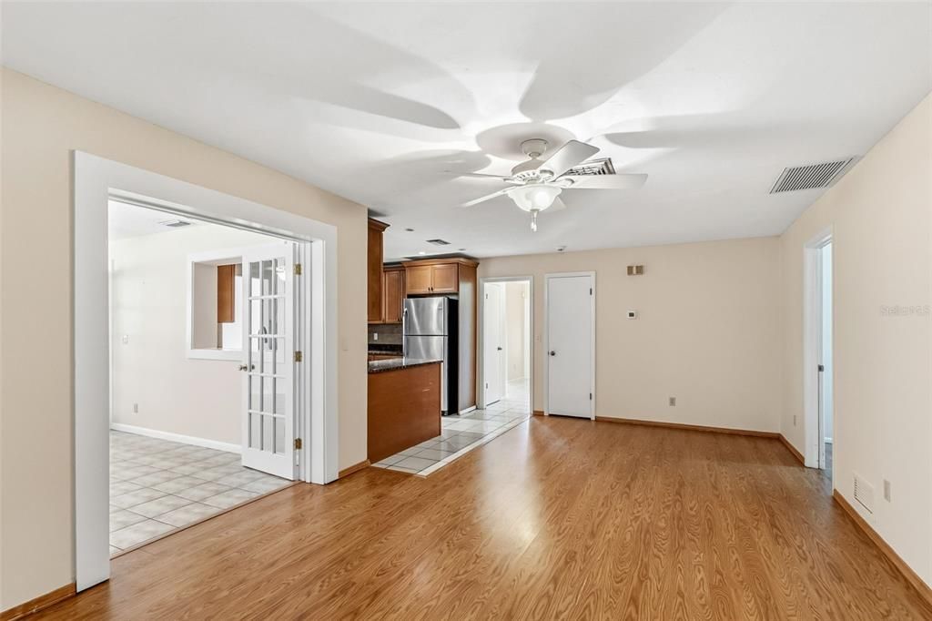 For Sale: $419,000 (3 beds, 2 baths, 2041 Square Feet)