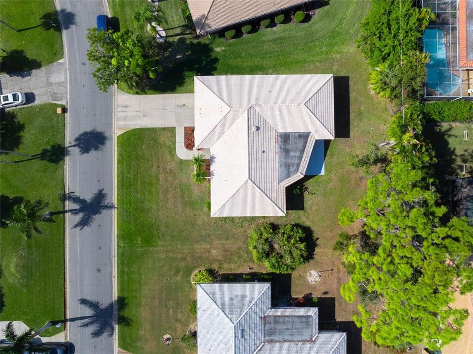 For Sale: $419,000 (3 beds, 2 baths, 2041 Square Feet)