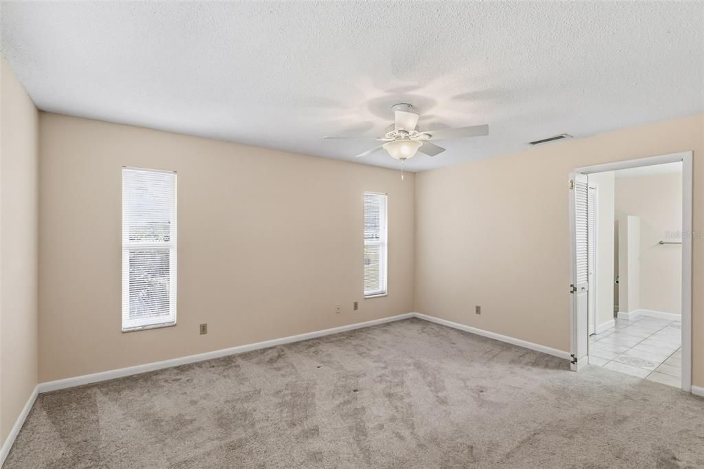 For Sale: $419,000 (3 beds, 2 baths, 2041 Square Feet)