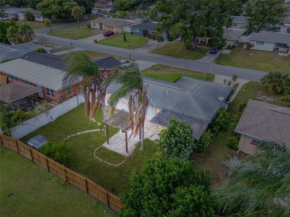 For Sale: $419,000 (3 beds, 1 baths, 1061 Square Feet)