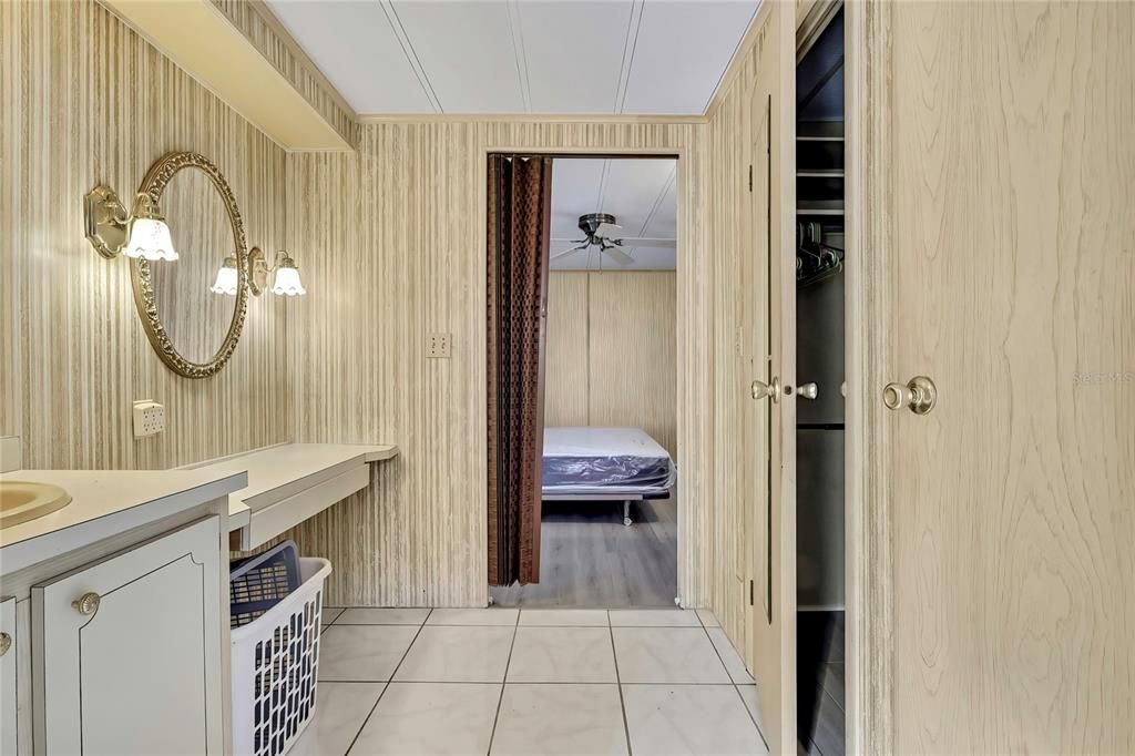 待售: $140,000 (2 贝兹, 2 浴室, 1260 平方英尺)