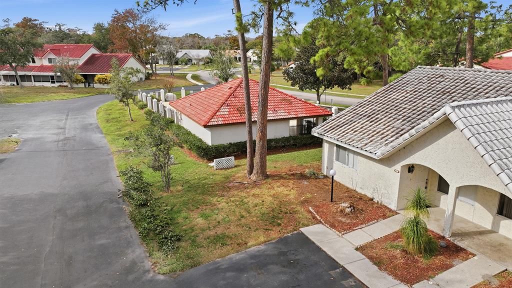 For Sale: $197,000 (2 beds, 2 baths, 1296 Square Feet)