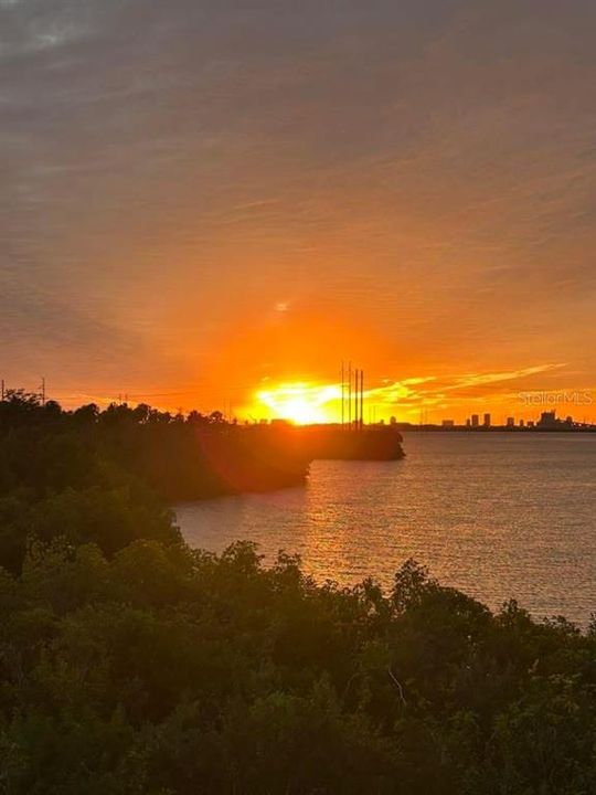 En Venta: $360,000 (2 camas, 2 baños, 1733 Pies cuadrados)