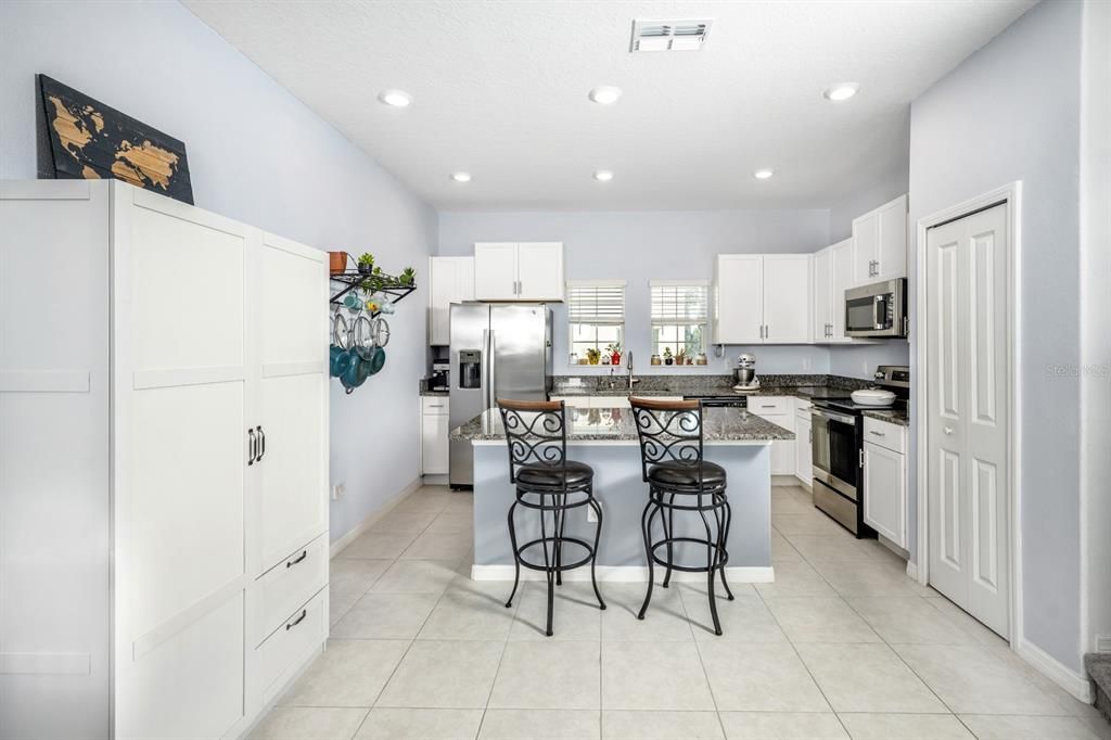 En Venta: $360,000 (2 camas, 2 baños, 1733 Pies cuadrados)