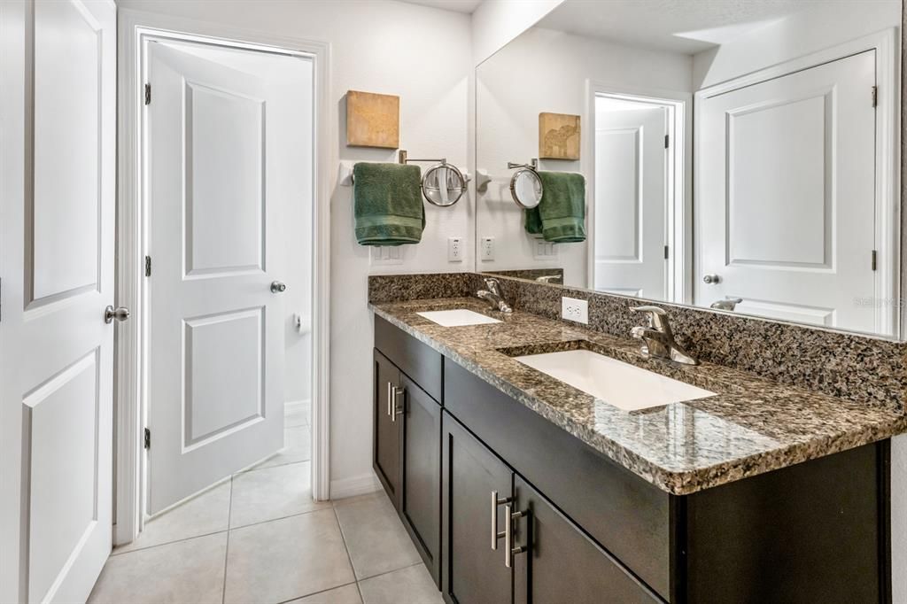 En Venta: $360,000 (2 camas, 2 baños, 1733 Pies cuadrados)