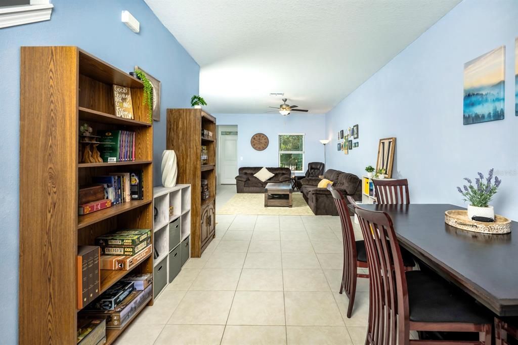 En Venta: $360,000 (2 camas, 2 baños, 1733 Pies cuadrados)