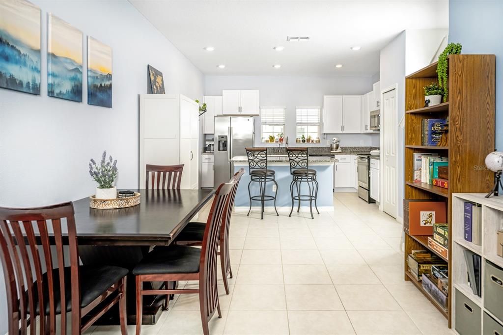 En Venta: $360,000 (2 camas, 2 baños, 1733 Pies cuadrados)