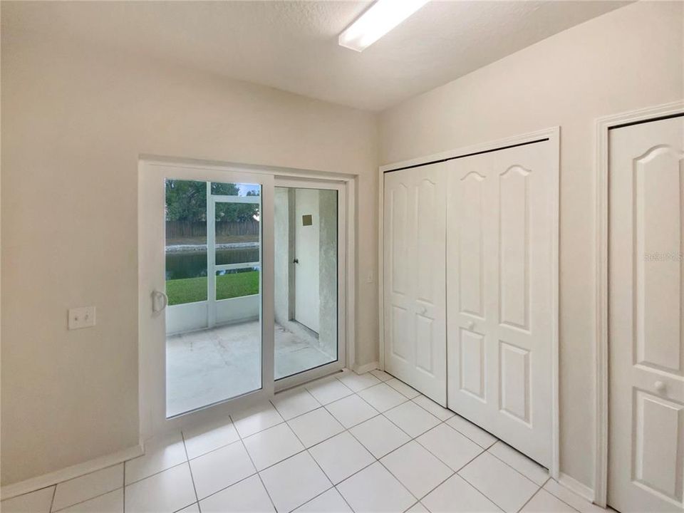 待售: $205,000 (2 贝兹, 1 浴室, 1184 平方英尺)