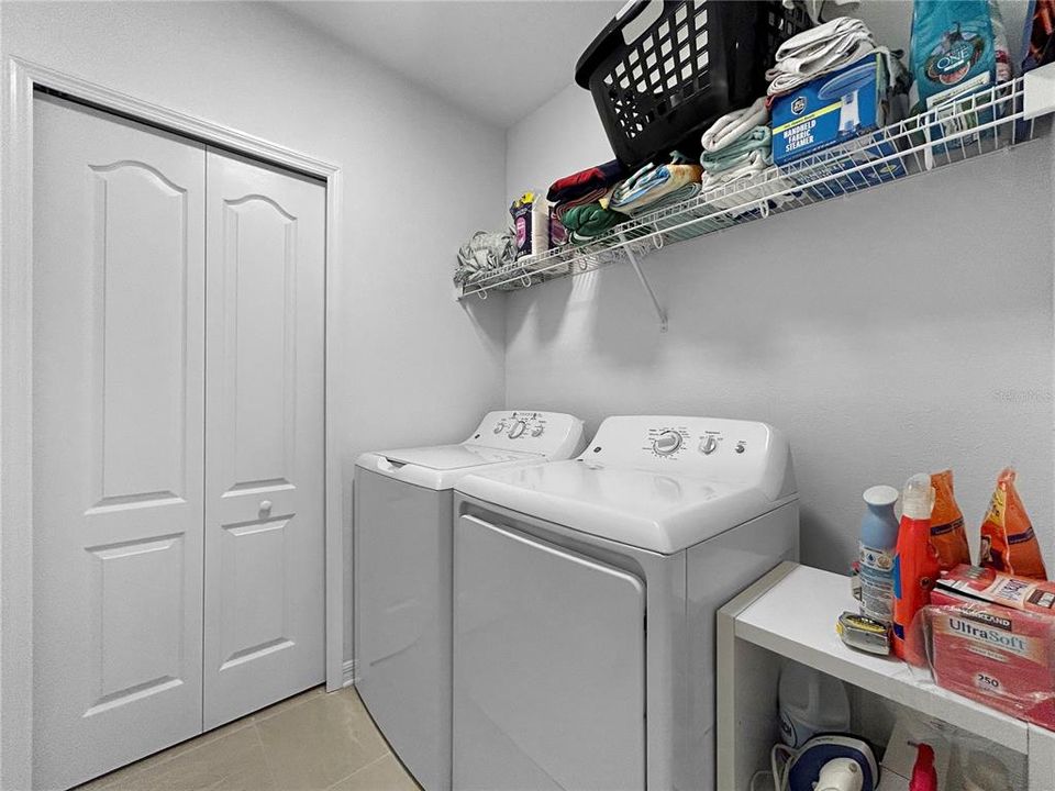 В аренду: $2,600 (3 спален, 2 ванн, 1720 Квадратных фут)