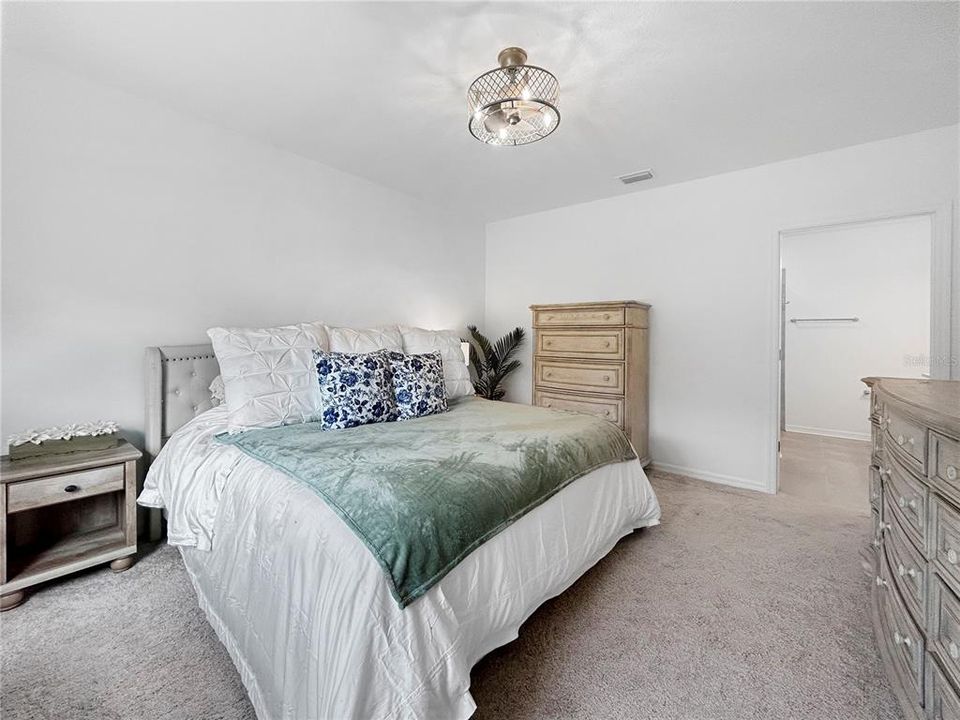 В аренду: $2,600 (3 спален, 2 ванн, 1720 Квадратных фут)