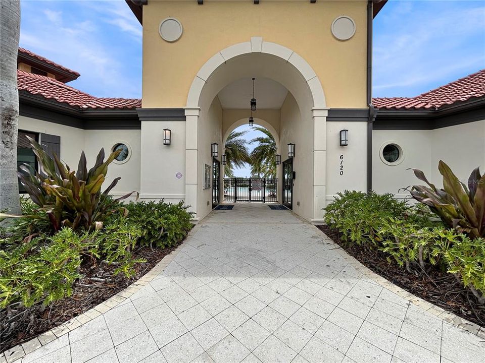 В аренду: $2,600 (3 спален, 2 ванн, 1720 Квадратных фут)