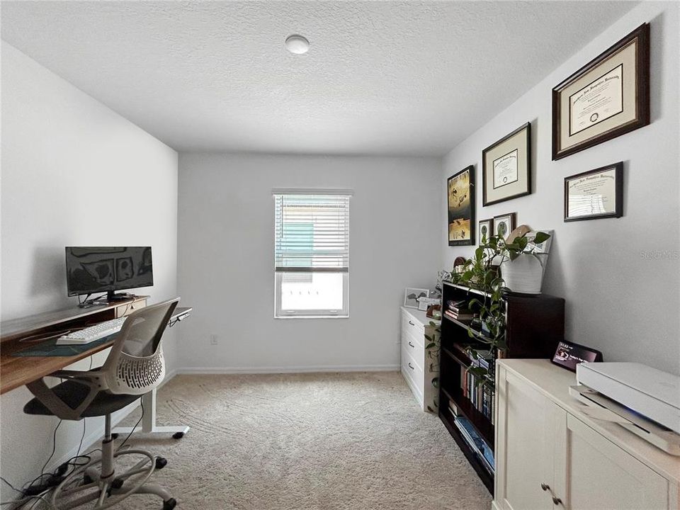 В аренду: $2,600 (3 спален, 2 ванн, 1720 Квадратных фут)