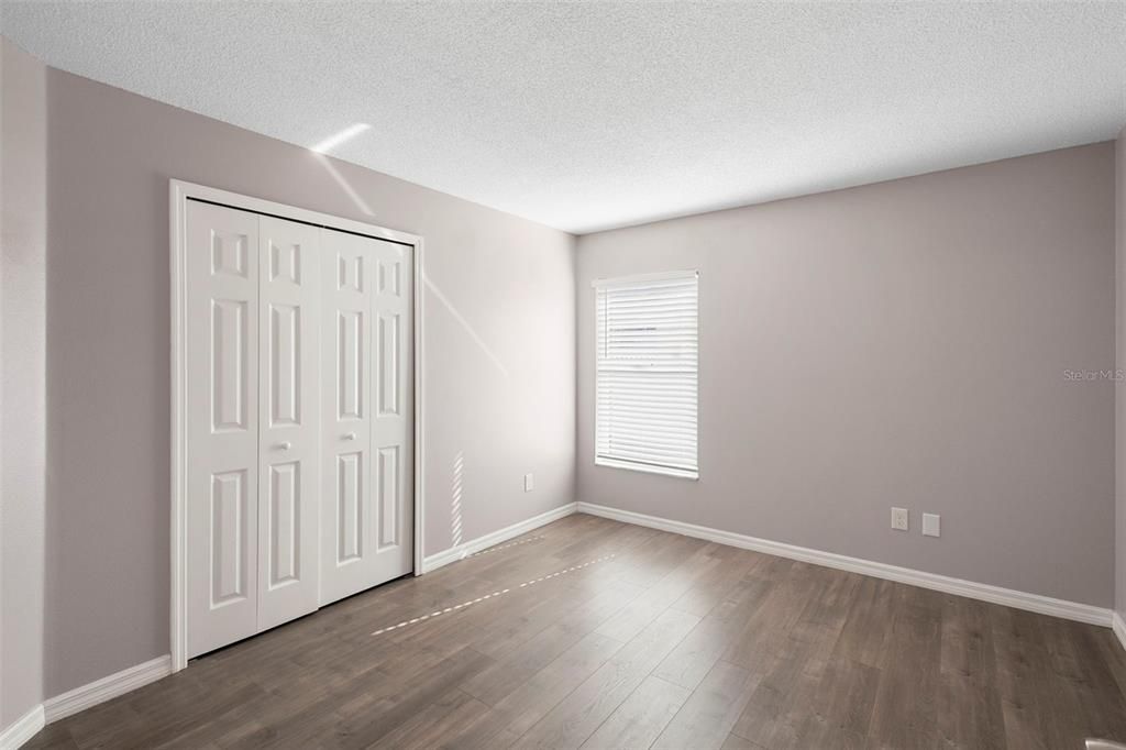 待售: $350,000 (3 贝兹, 2 浴室, 1422 平方英尺)