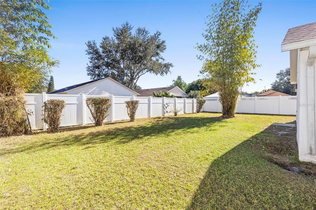 待售: $350,000 (3 贝兹, 2 浴室, 1422 平方英尺)