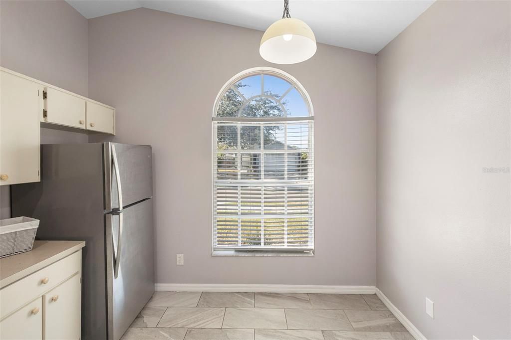 待售: $350,000 (3 贝兹, 2 浴室, 1422 平方英尺)