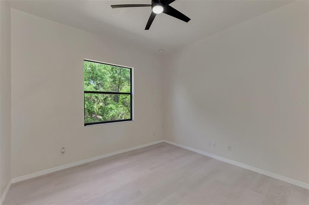 待售: $349,000 (3 贝兹, 2 浴室, 1844 平方英尺)