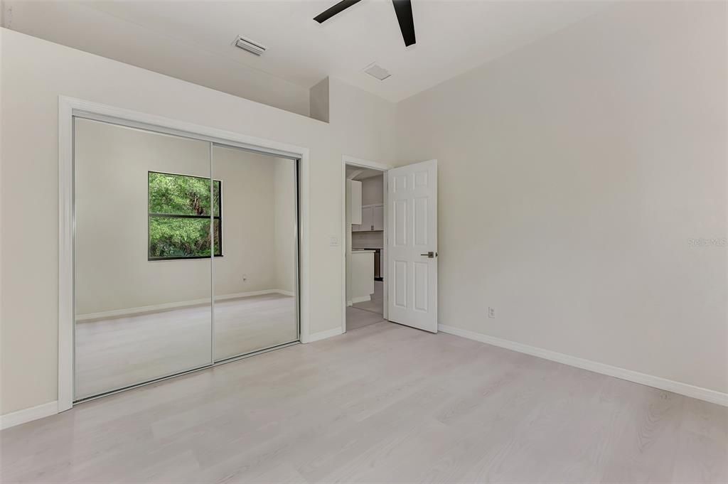 待售: $349,000 (3 贝兹, 2 浴室, 1844 平方英尺)