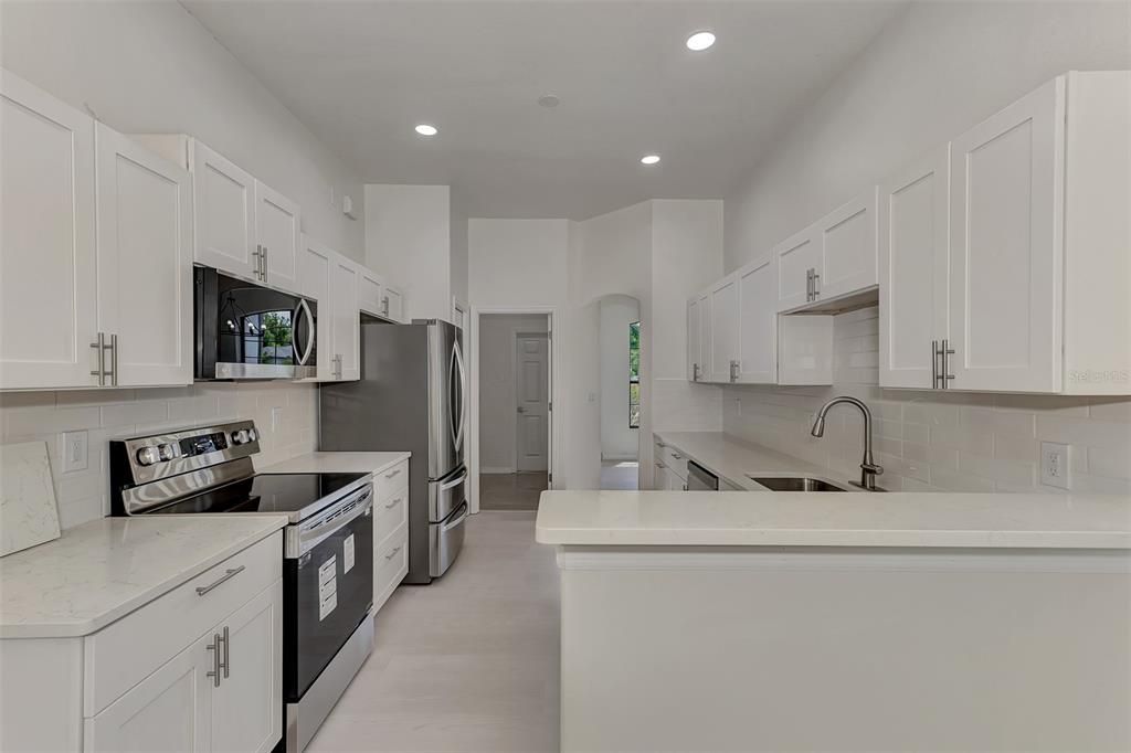 待售: $349,000 (3 贝兹, 2 浴室, 1844 平方英尺)