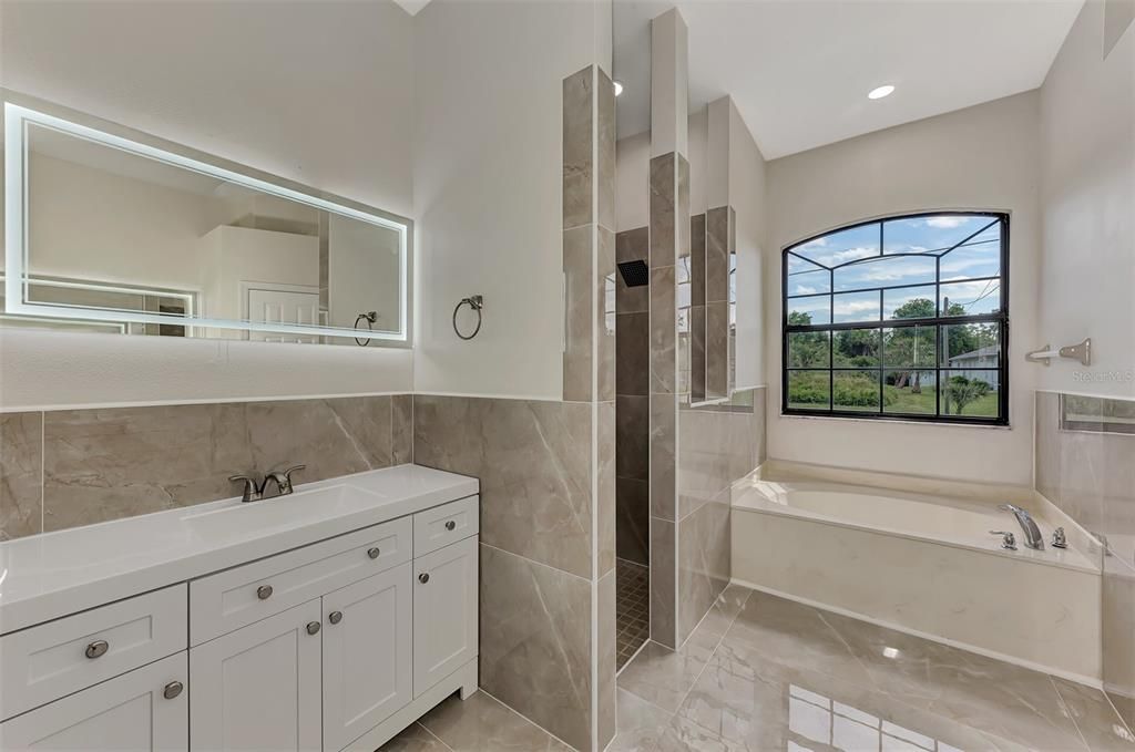 待售: $349,000 (3 贝兹, 2 浴室, 1844 平方英尺)