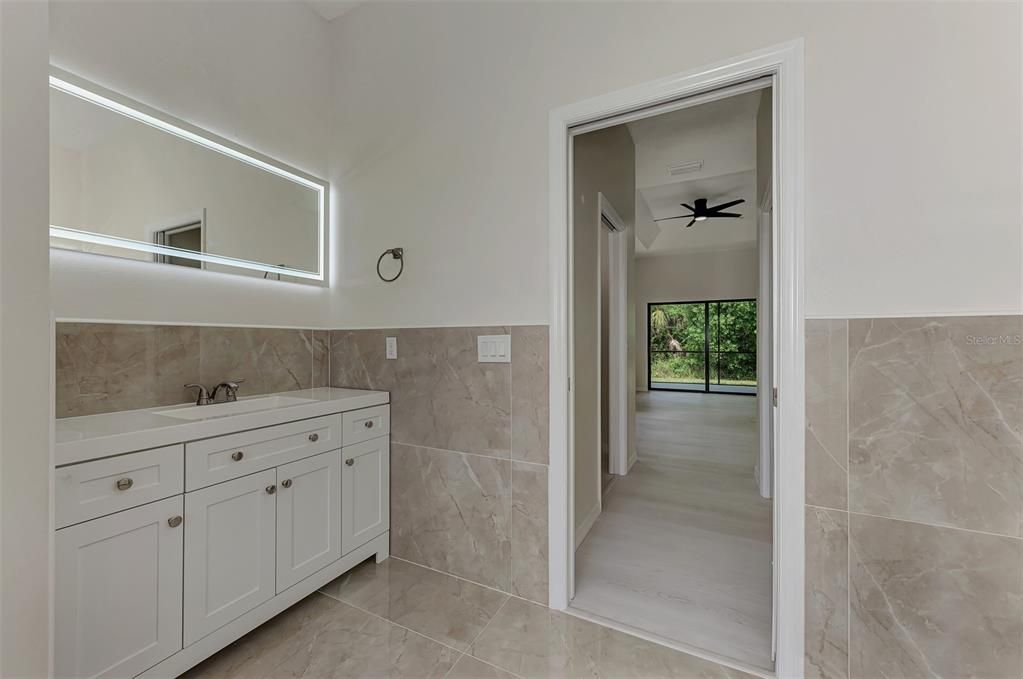 待售: $349,000 (3 贝兹, 2 浴室, 1844 平方英尺)