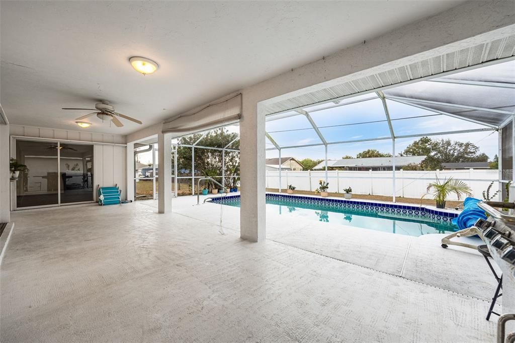 待售: $339,000 (3 贝兹, 2 浴室, 1728 平方英尺)