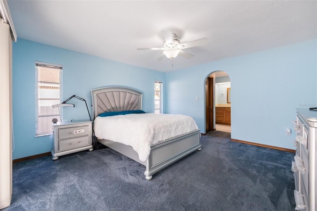 待售: $339,000 (3 贝兹, 2 浴室, 1728 平方英尺)