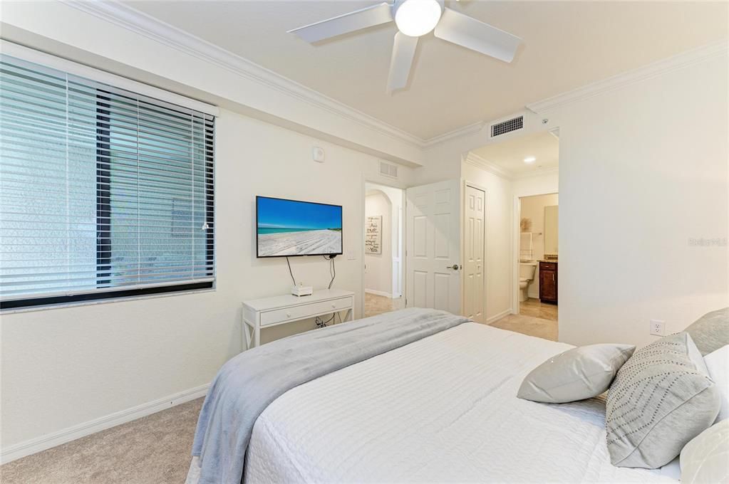 En Venta: $299,000 (2 camas, 2 baños, 1142 Pies cuadrados)