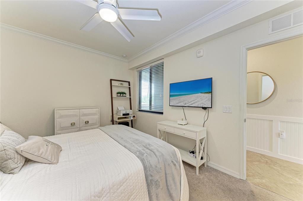 En Venta: $299,000 (2 camas, 2 baños, 1142 Pies cuadrados)