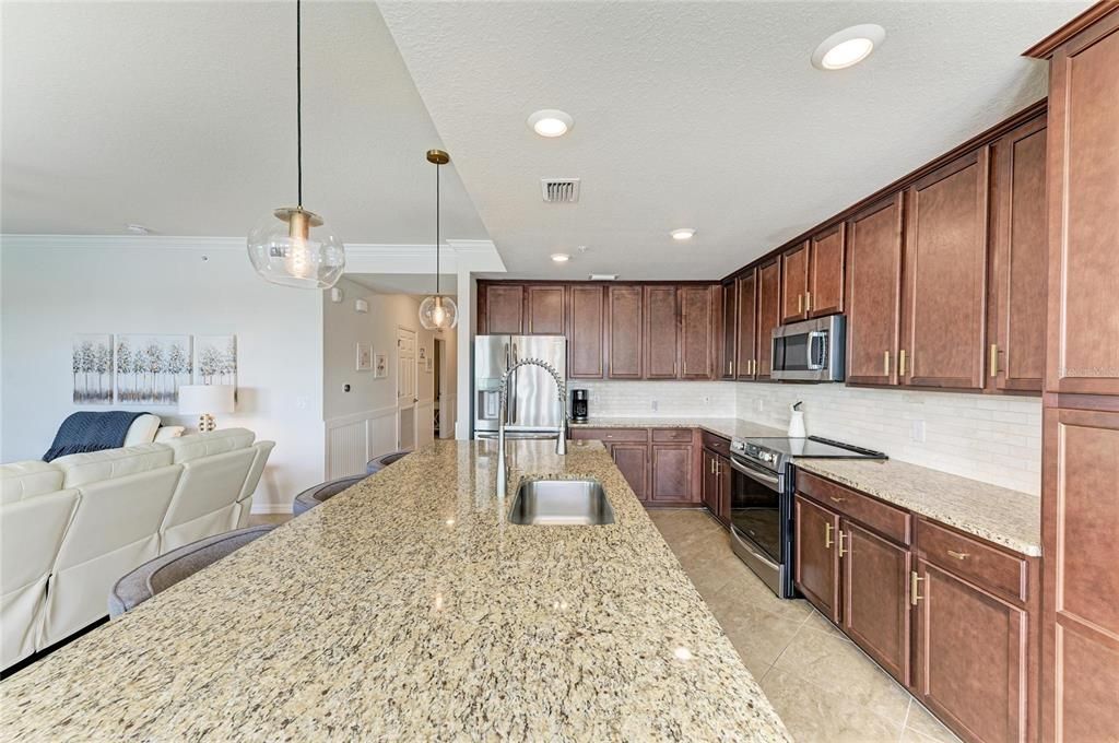 En Venta: $299,000 (2 camas, 2 baños, 1142 Pies cuadrados)