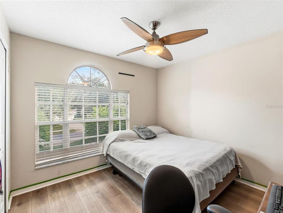 For Sale: $479,900 (3 beds, 2 baths, 1930 Square Feet)