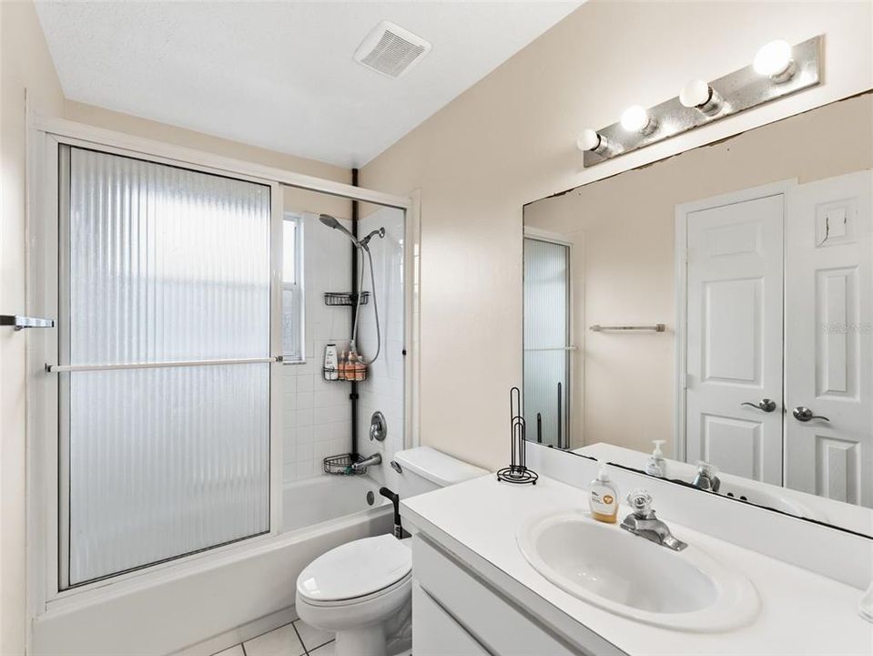 For Sale: $479,900 (3 beds, 2 baths, 1930 Square Feet)