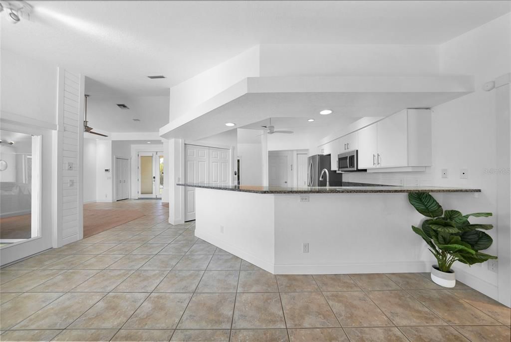 En Venta: $510,000 (3 camas, 2 baños, 1955 Pies cuadrados)