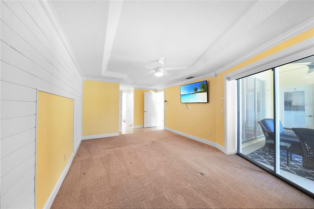 En Venta: $510,000 (3 camas, 2 baños, 1955 Pies cuadrados)