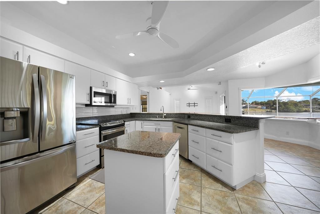 En Venta: $510,000 (3 camas, 2 baños, 1955 Pies cuadrados)