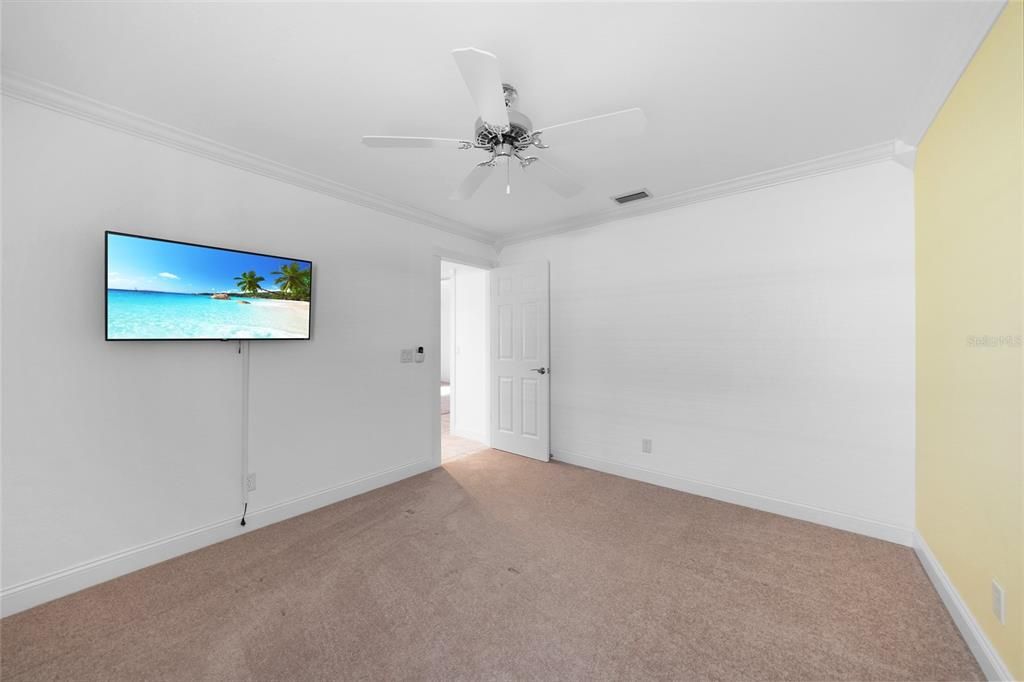 En Venta: $510,000 (3 camas, 2 baños, 1955 Pies cuadrados)