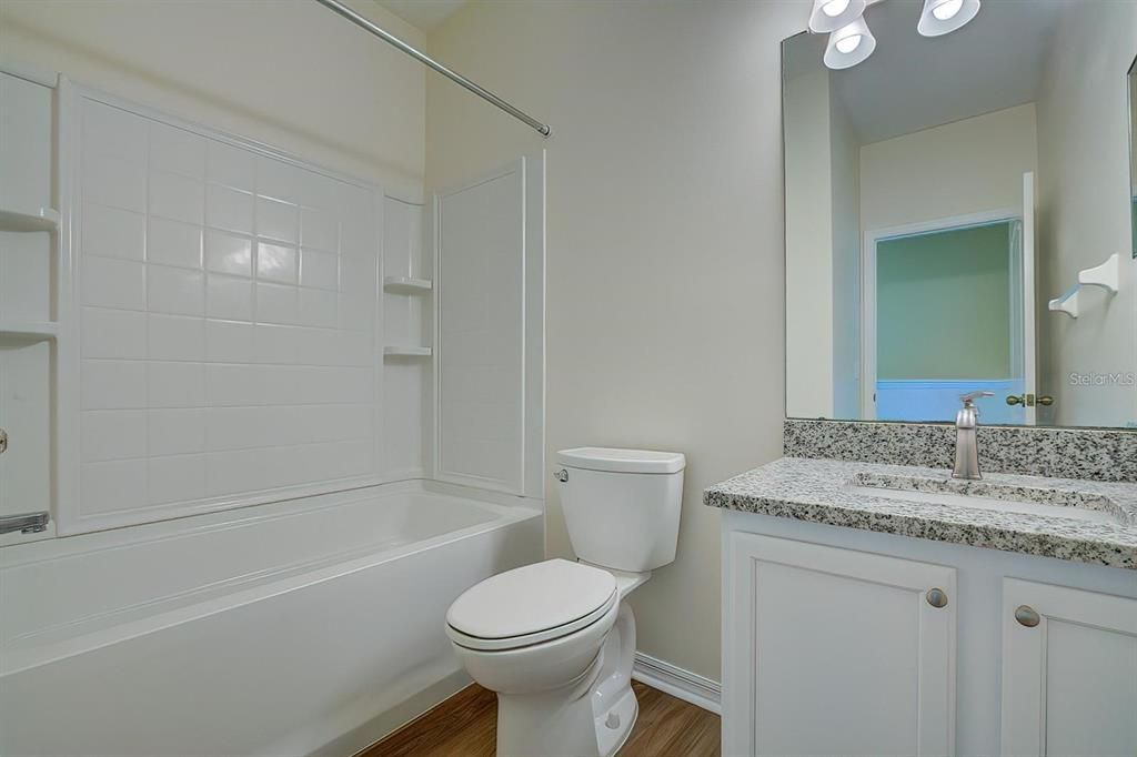 For Rent: $1,800 (3 beds, 2 baths, 1335 Square Feet)