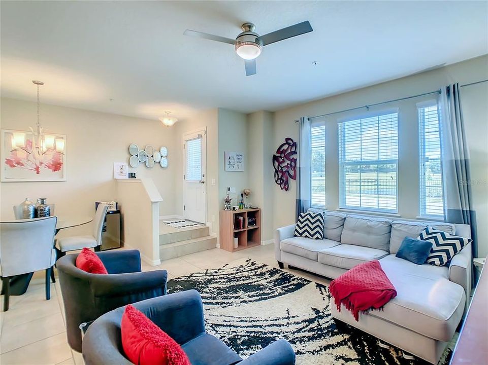 For Sale: $378,000 (3 beds, 2 baths, 1435 Square Feet)