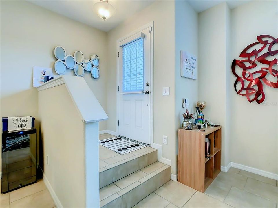 For Sale: $378,000 (3 beds, 2 baths, 1435 Square Feet)