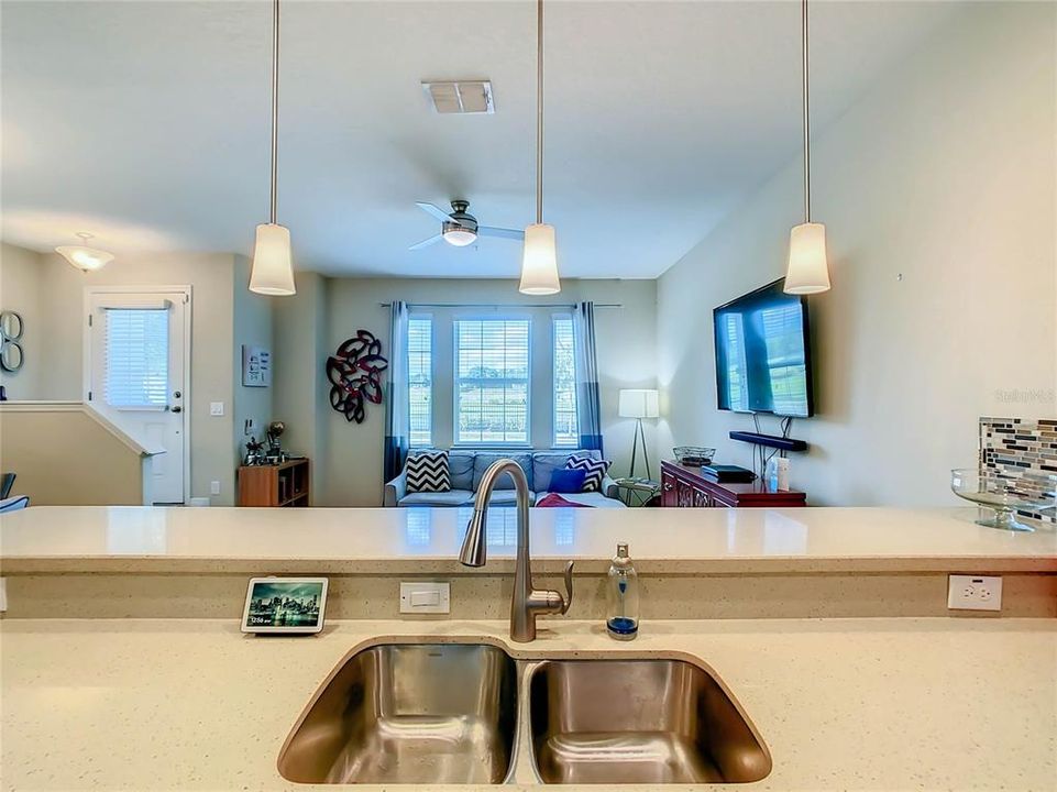 For Sale: $378,000 (3 beds, 2 baths, 1435 Square Feet)