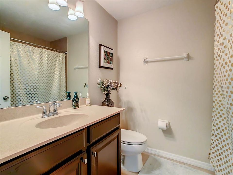 For Sale: $378,000 (3 beds, 2 baths, 1435 Square Feet)