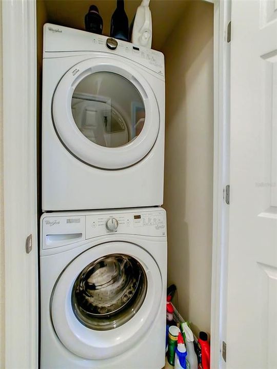 For Sale: $378,000 (3 beds, 2 baths, 1435 Square Feet)