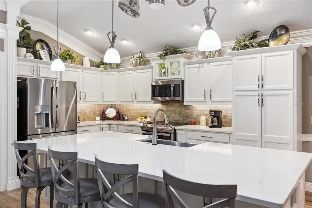 待售: $1,375,000 (3 贝兹, 2 浴室, 2837 平方英尺)