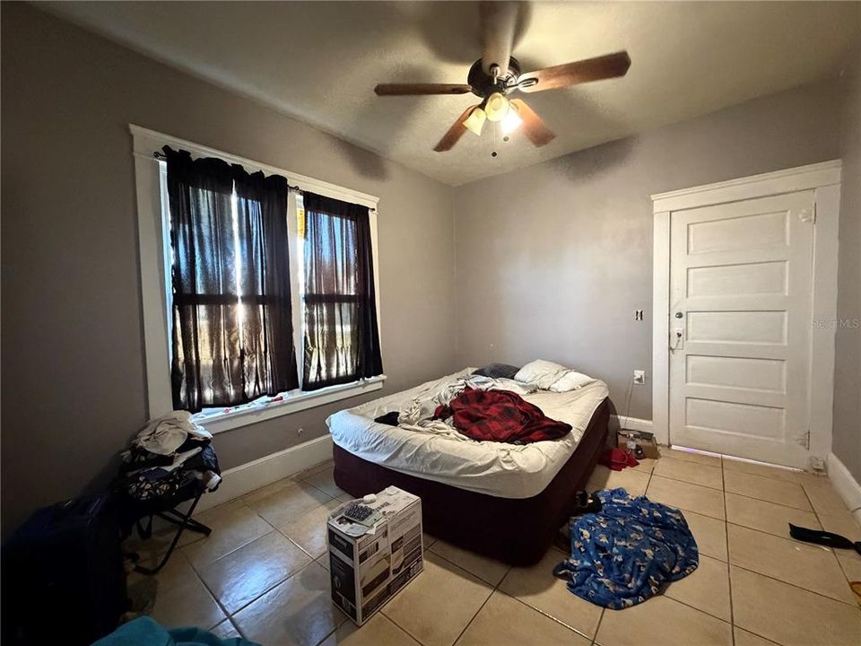 En Venta: $140,000 (3 camas, 2 baños, 894 Pies cuadrados)